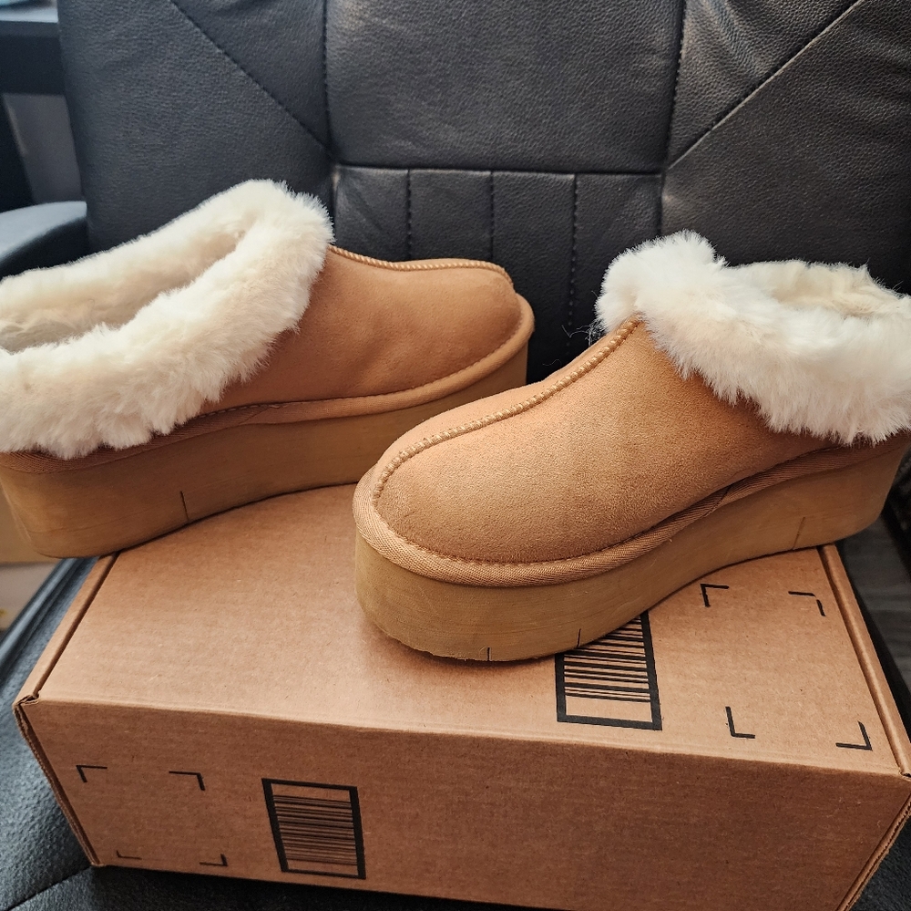 Women's Slip-on Boots